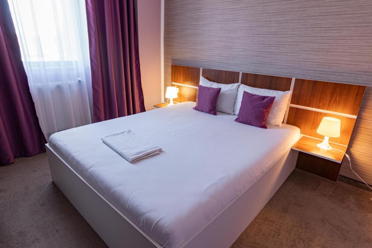 Hotel Bordeaux Galac Kültér fotó