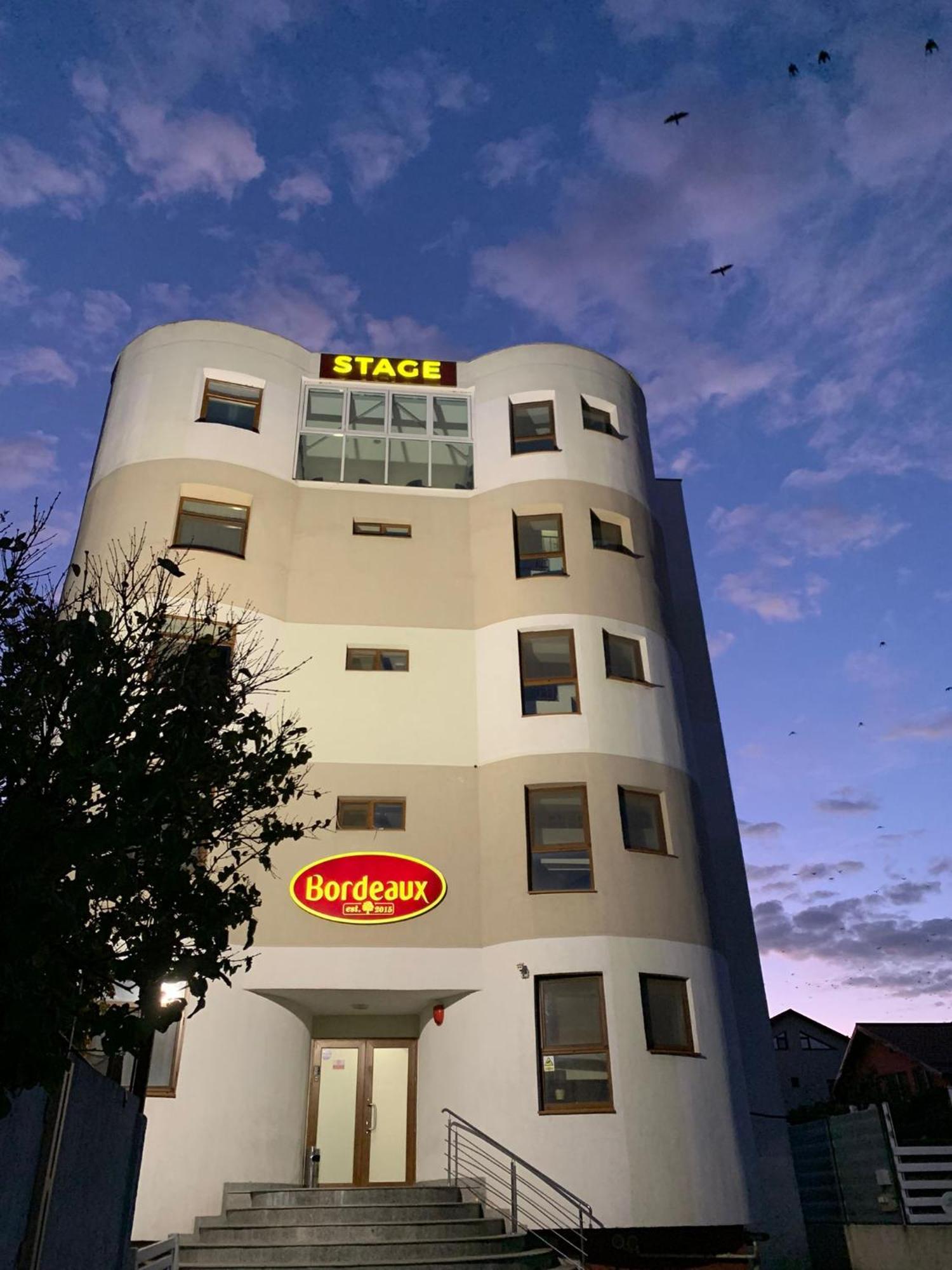 Hotel Bordeaux Galac Kültér fotó