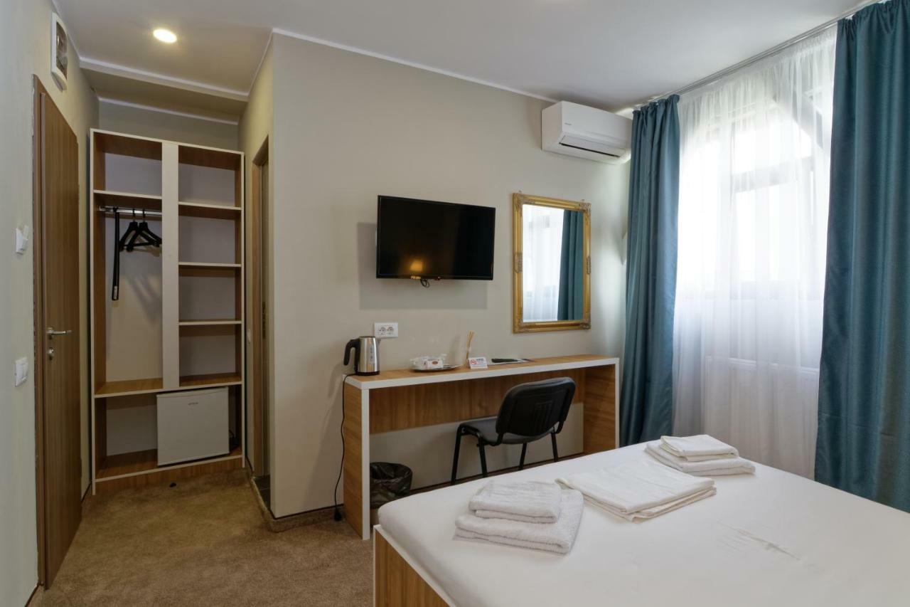 Hotel Bordeaux Galac Kültér fotó