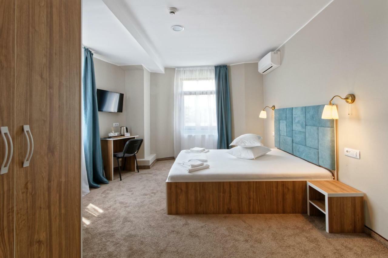 Hotel Bordeaux Galac Kültér fotó